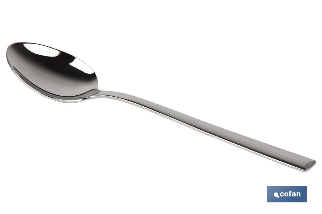tenedor, ra 2. m. Instrumento de mesa en forma de horca, con dos o